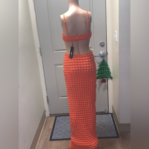 Fashion Nova Orange Maxi Dress - Picture 3 of 3